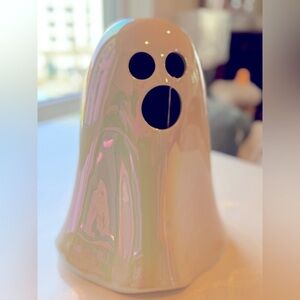 LUSTER GHOST w LED pillar candle